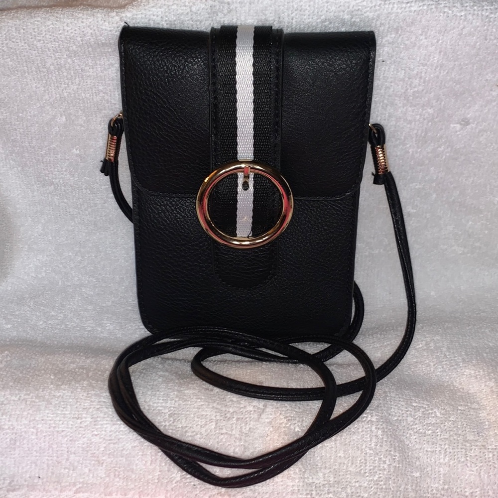 Cell phone crossbody pure